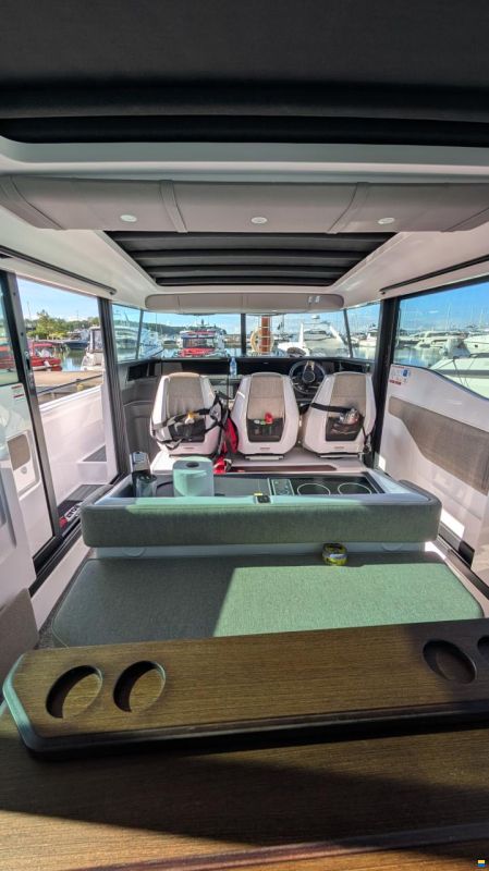 Axopar 45 XC Cross Cabin