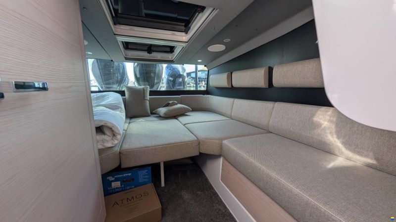 Axopar 45 XC Cross Cabin