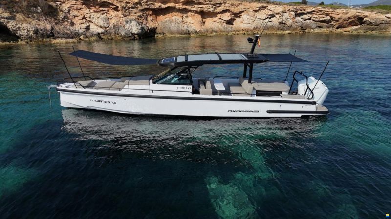 Axopar 37 Sun-Top