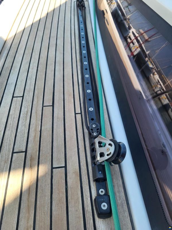 Jeanneau 54