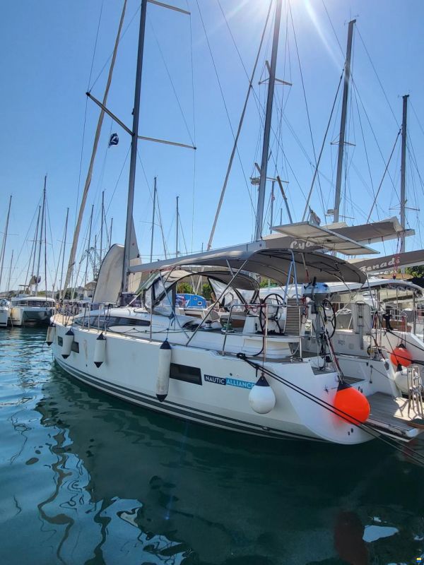Jeanneau 54