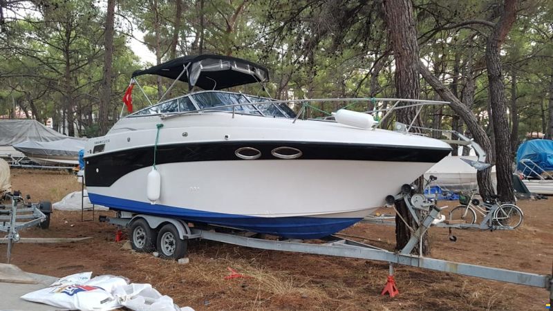 Crownline 242 CR