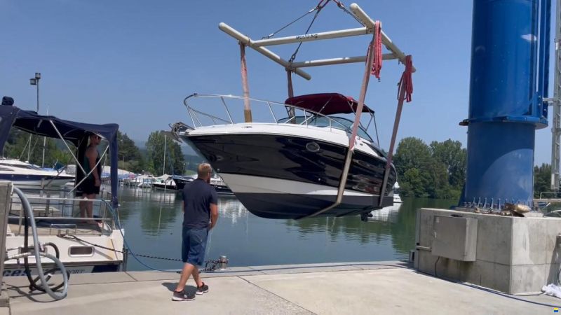 Crownline 260 CR