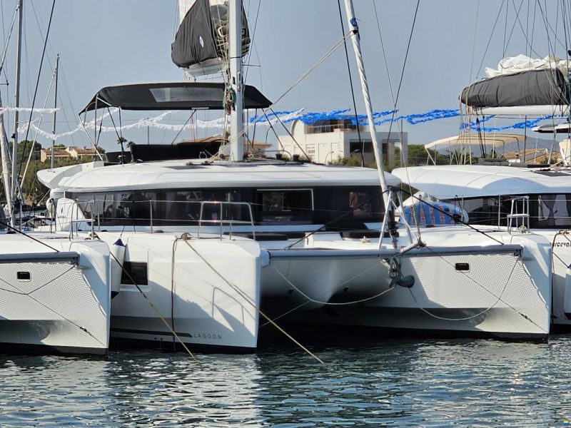 Lagoon 46