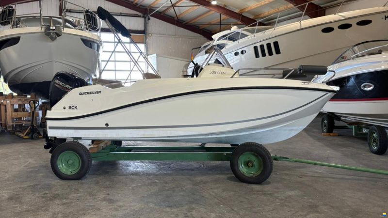 Quicksilver Activ 505 Open