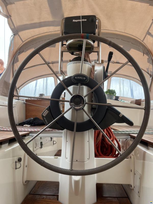 Westerly 33