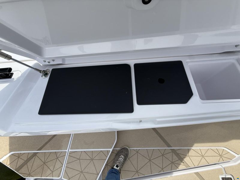 Axopar 38 Cross Top