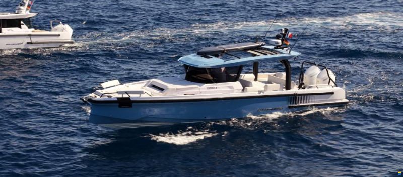 Axopar 38 Cross Top