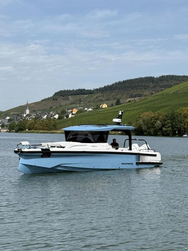 Axopar 38 Cross Top