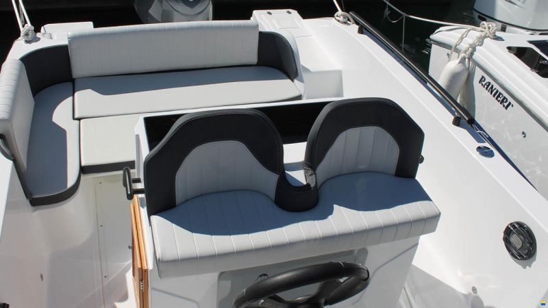 Ranieri Boat Sauvage 24