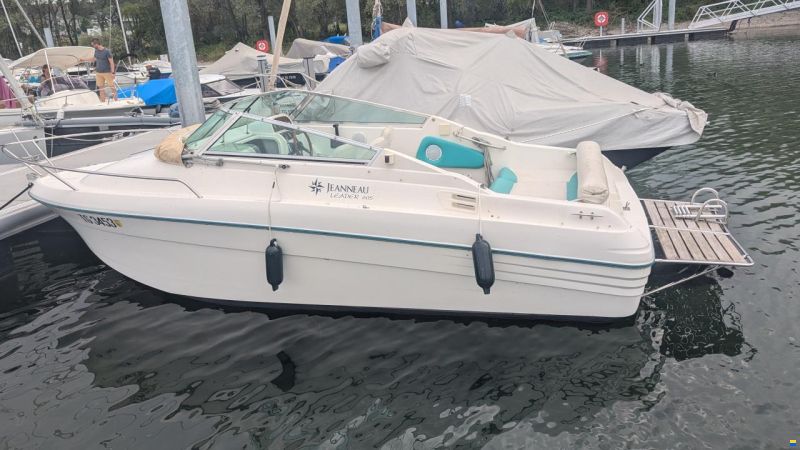 Jeanneau Leader 605 IB
