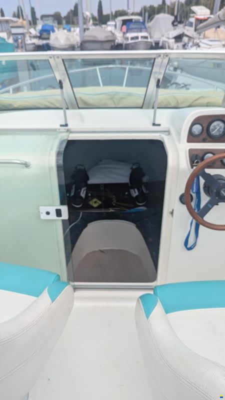 Jeanneau Leader 605 IB