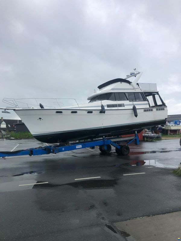 Bayliner 3888 Motoryacht