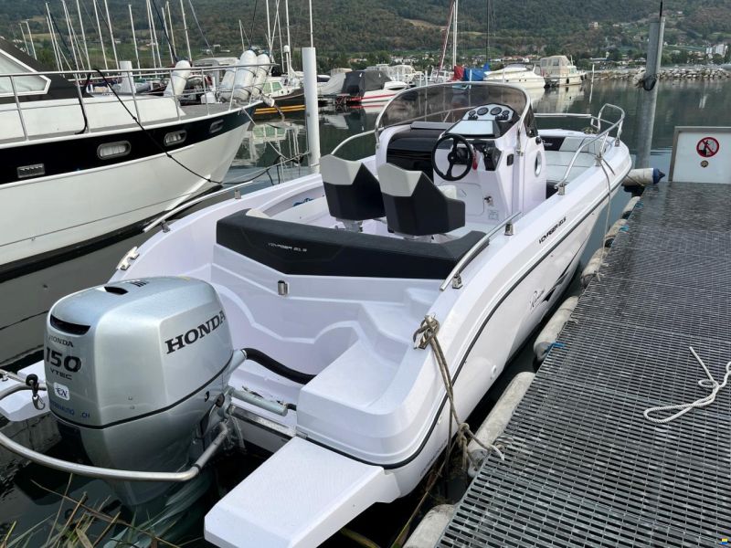 Ranieri Voyager 21S