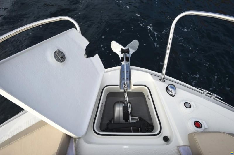Bayliner VR5