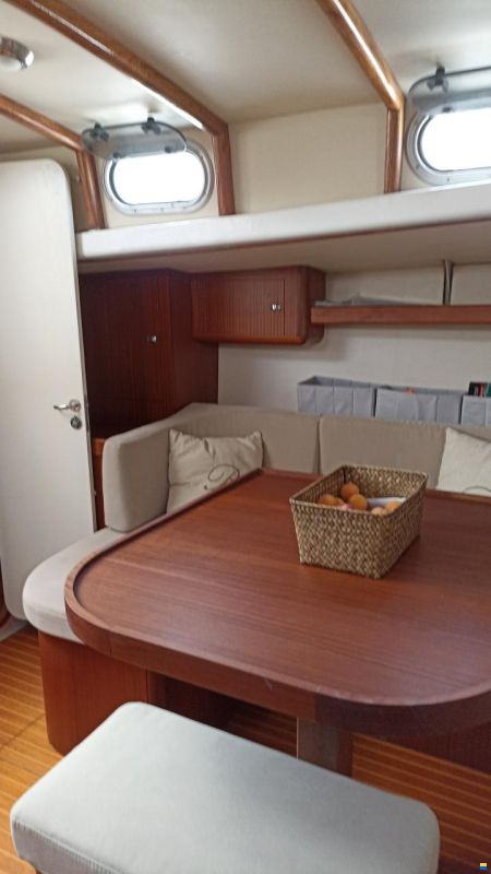 Sloop One off