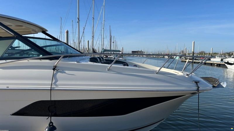 Sea Ray Sundancer 320