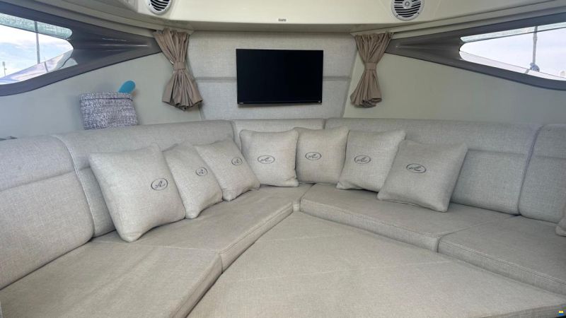 Sea Ray Sundancer 320
