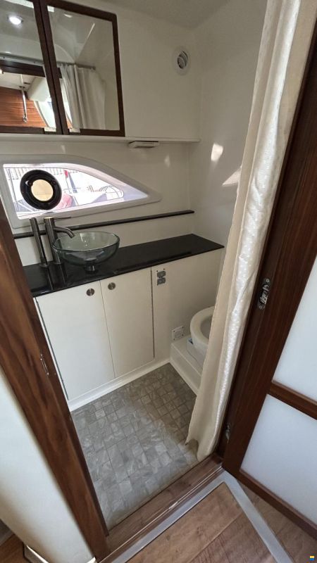 Sea Ray Sundancer 320
