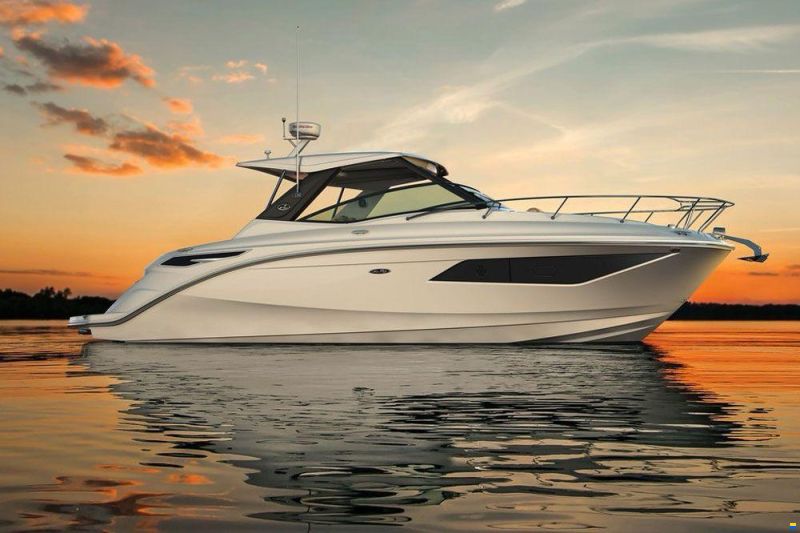 Sea Ray Sundancer 320