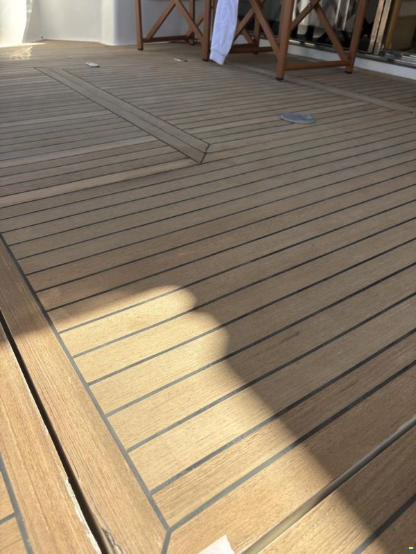 Ferretti 460