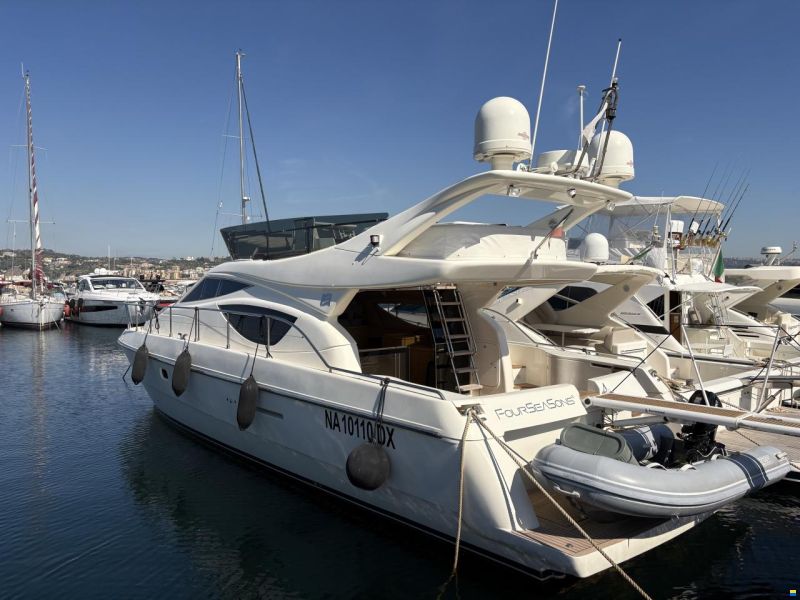 Ferretti 460