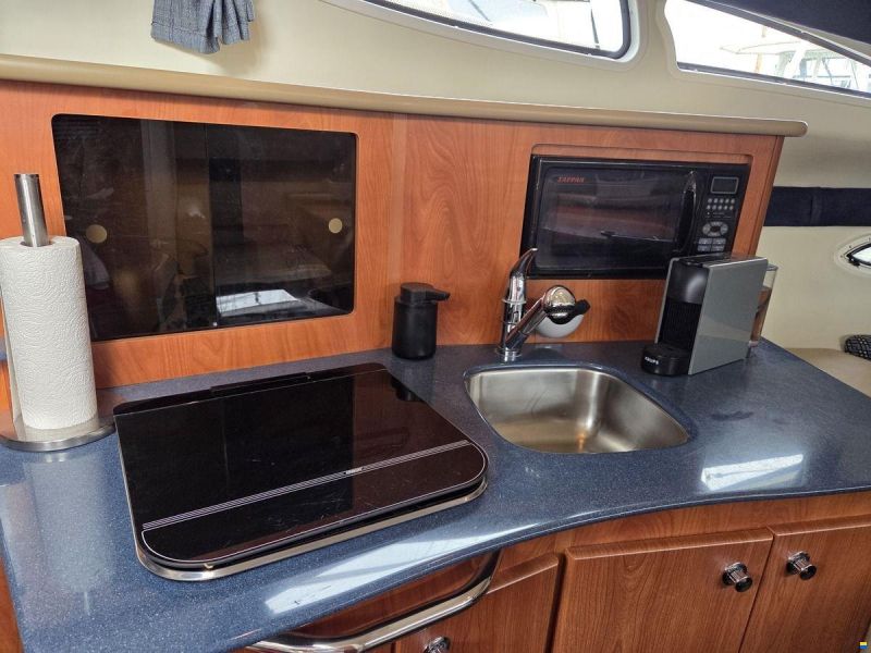 Bayliner 275