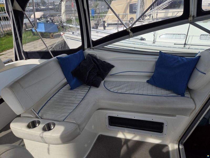 Bayliner 275