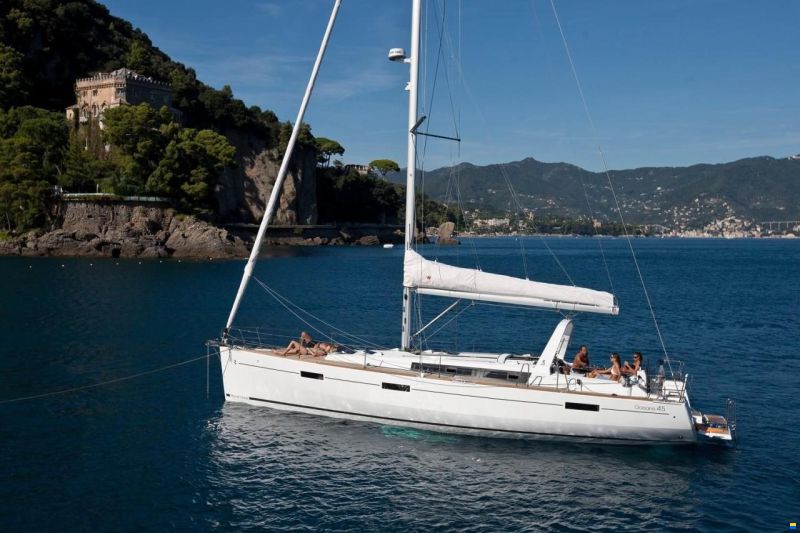 Beneteau Oceanis 45