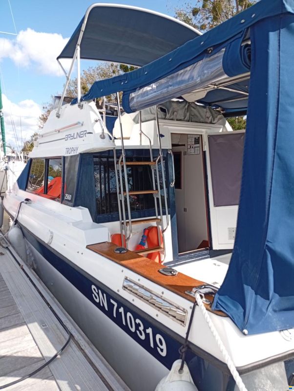 Bayliner Trophy 2560