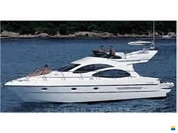 Azimut 42 Fly