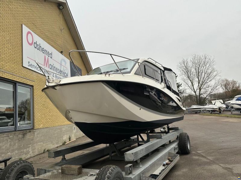 Quicksilver 755 Weekend med Mercury 250