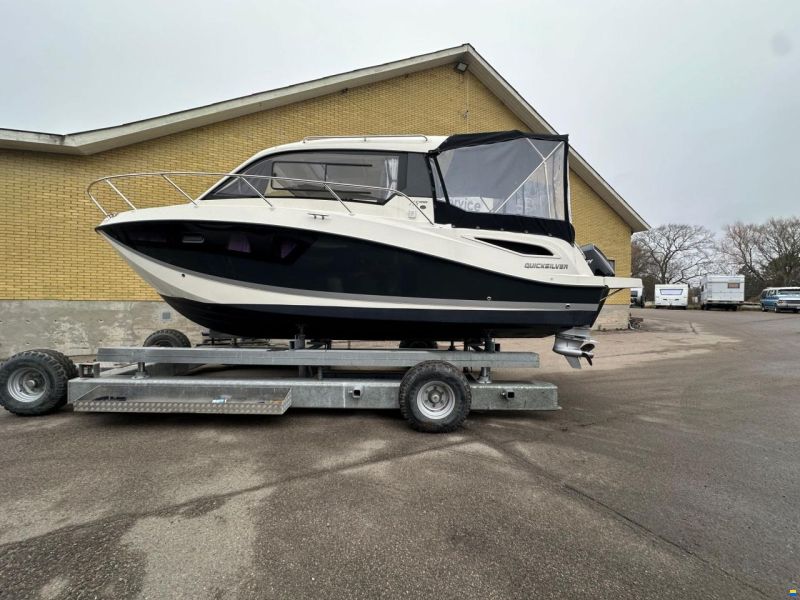 Quicksilver 755 Weekend med Mercury 250
