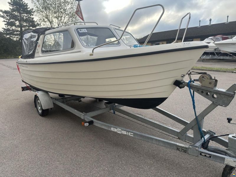 Crescent 535 Classic HT med Yamaha 40 EF