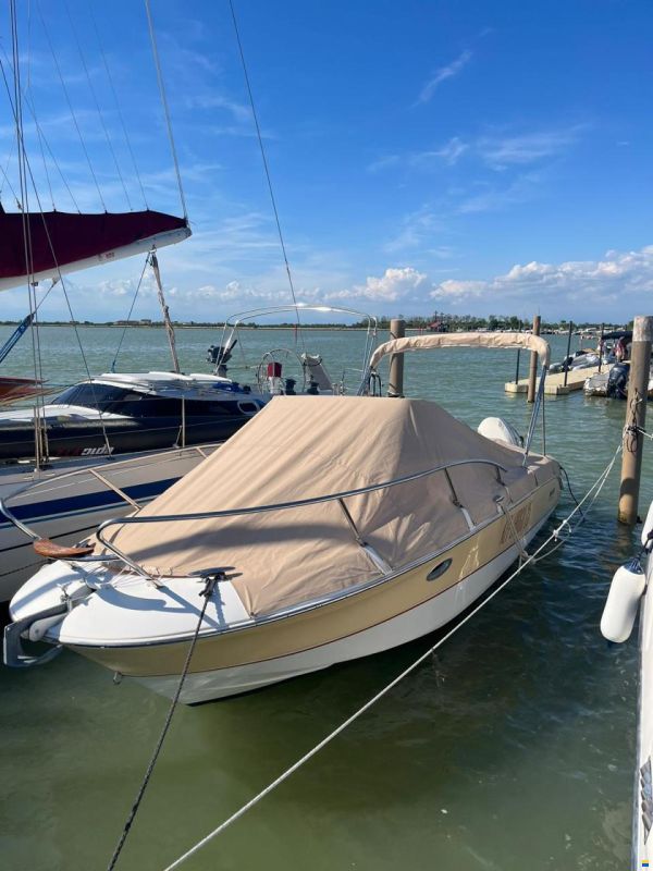 Sessa Key Largo 25