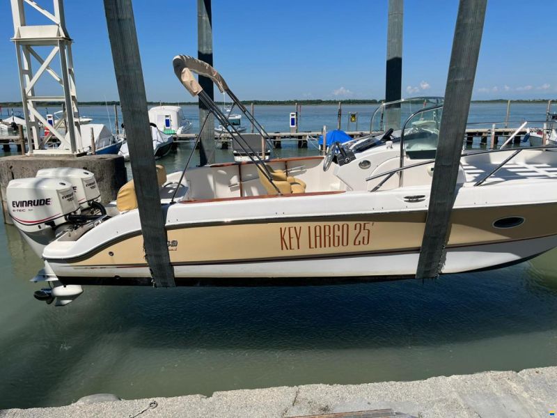 Sessa Key Largo 25