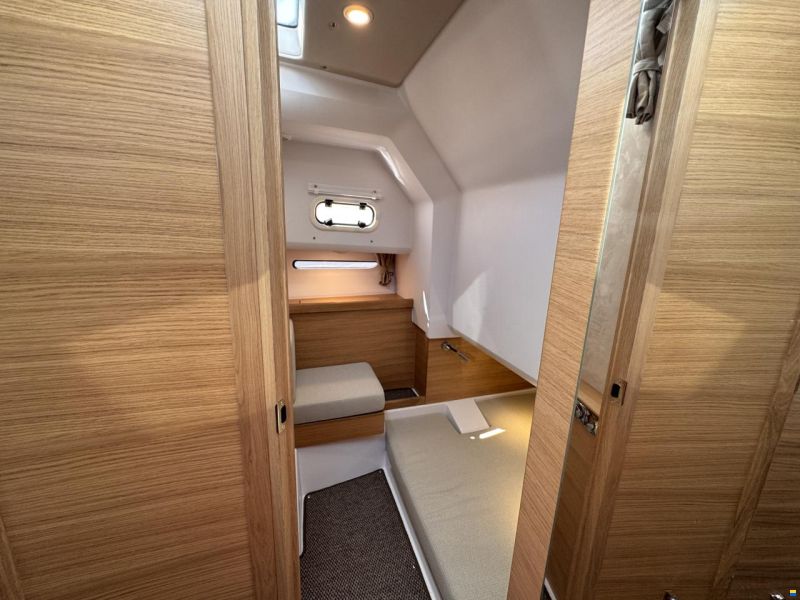 Nimbus SW 42 Targa