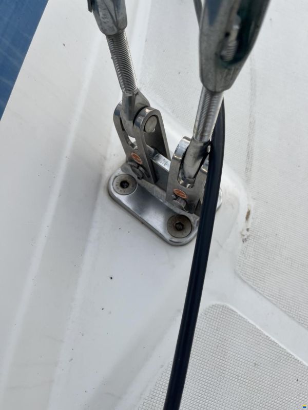 Bavaria 37-3