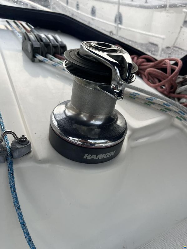 Bavaria 37-3