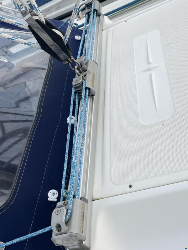 Bavaria 37-3