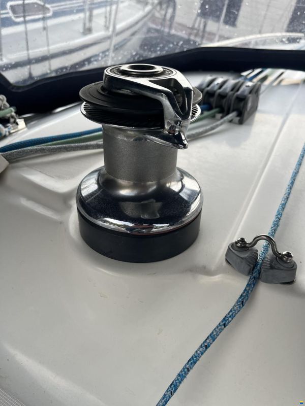 Bavaria 37-3