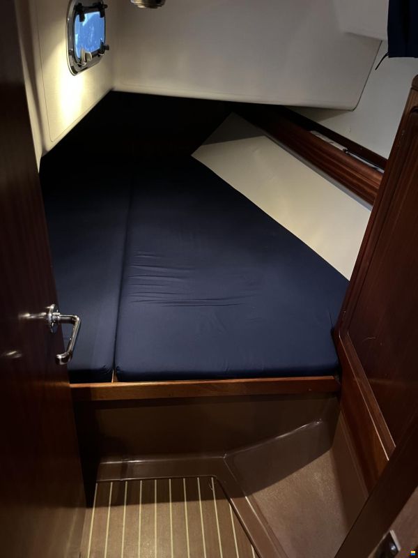Bavaria 37-3