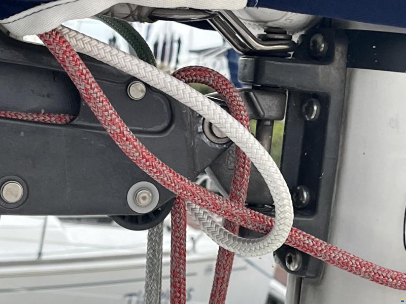Bavaria 37-3