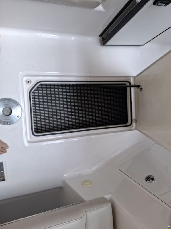Regal 2750