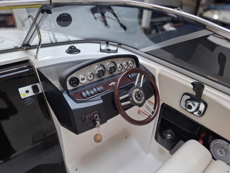Regal 2750