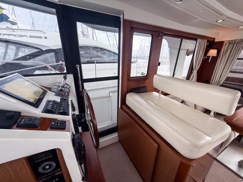 Beneteau Swift Trawler 34