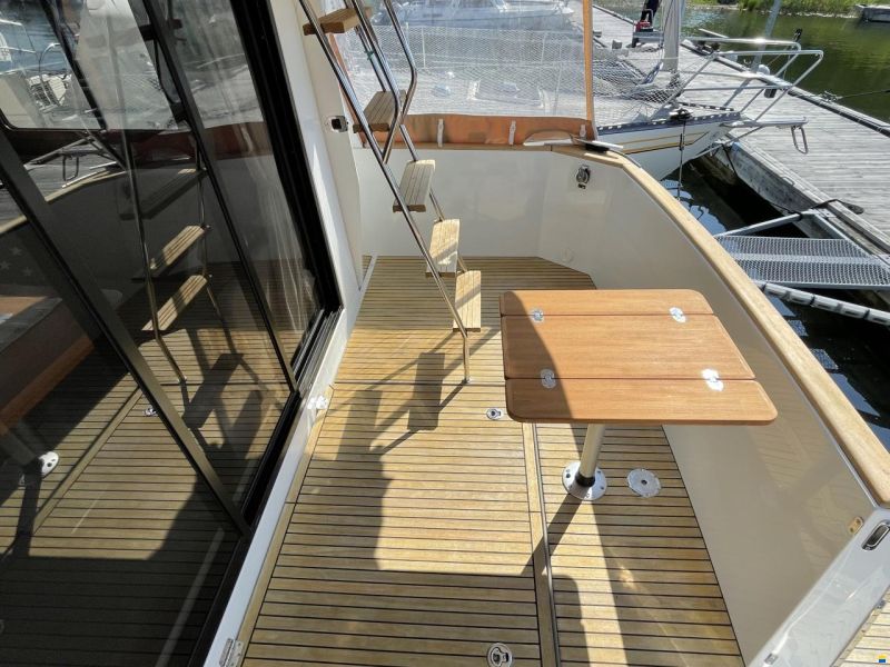 Beneteau Swift Trawler 34
