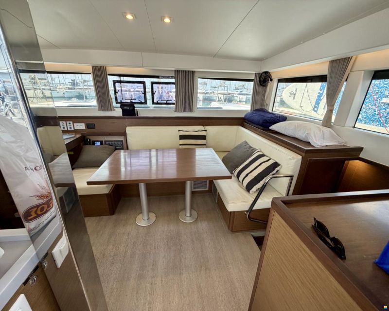 Lagoon 40