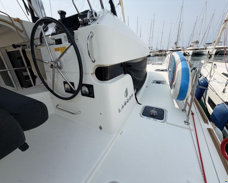 Lagoon 40