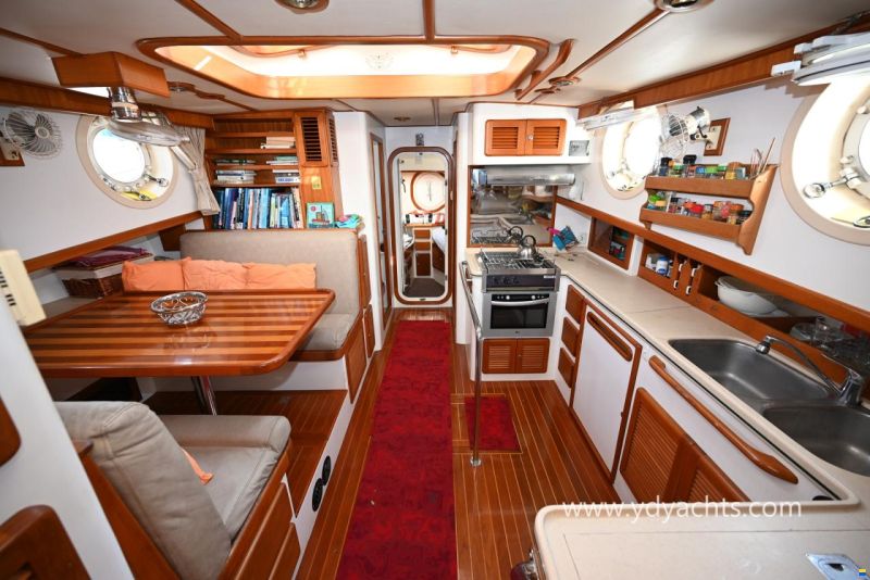 Seahorse Marine Diesel Duck 44 Trawler Motorsailer